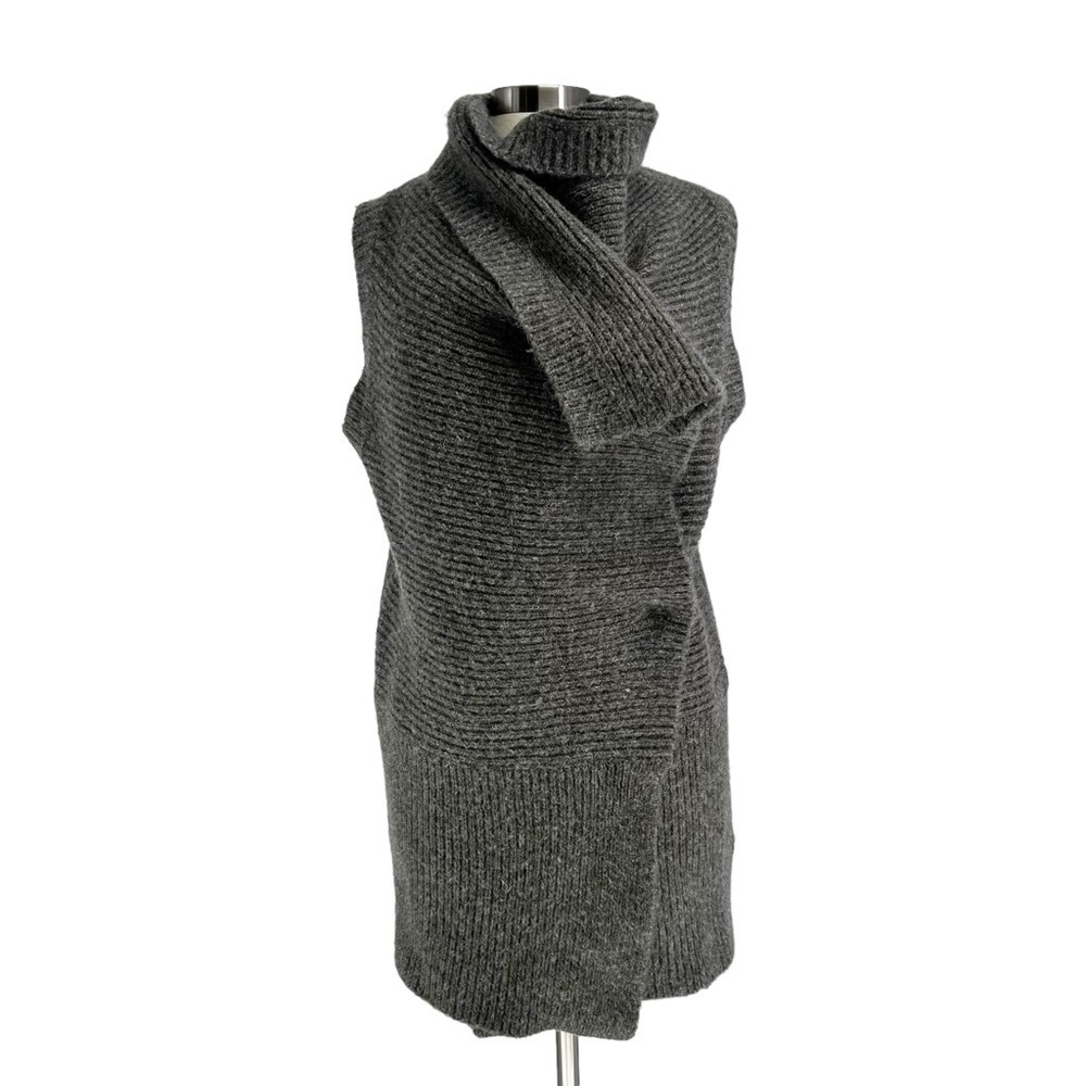 H&M Cozy Grey Knit Sweater Vest S